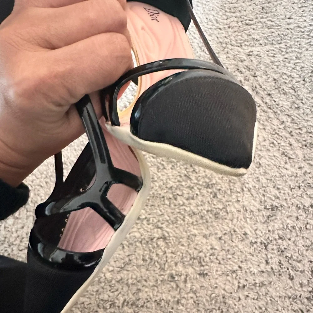 Dior Black Fabric And Patent Leather Pointed Toe Curved Heel Pumps Size 35.5 - Picture 11 of 15